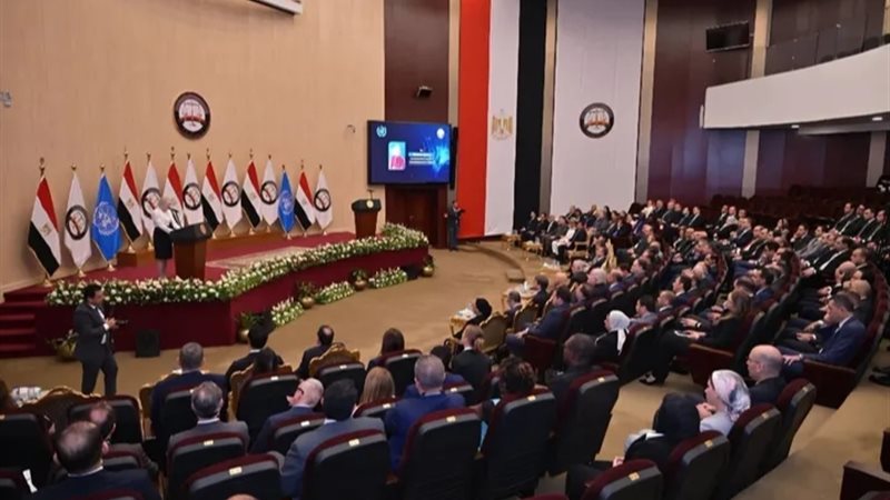 اللقاء 