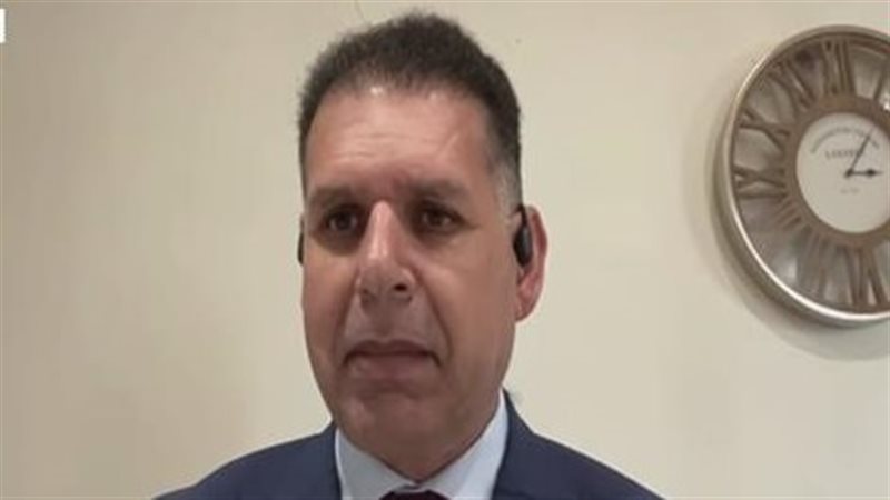 الدكتور عادل الغول 
