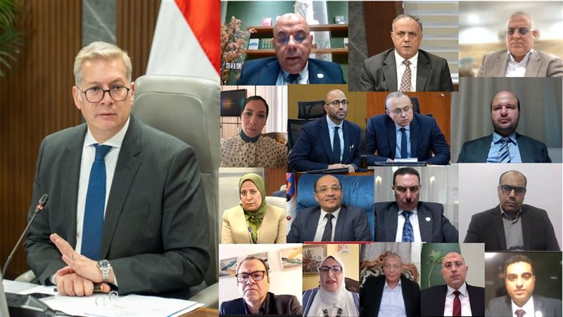 جانب من الإجتماع 