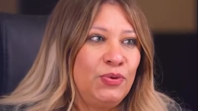 محلل سلوك تفجر مفاجأة: اللون الأزرق لا يُمثل التوحديين.. تفاصيل 