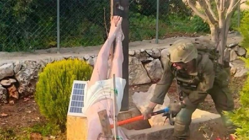 صورة مثيرة للجدل تشعل غضبًا واسعًا