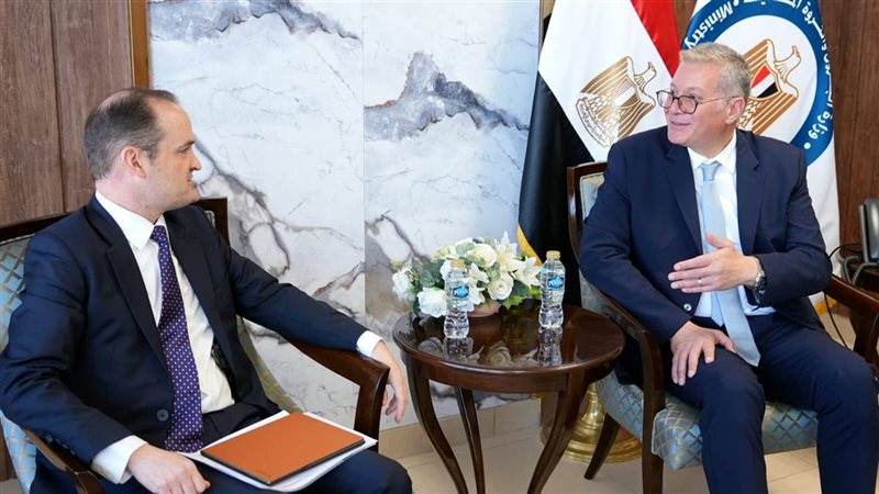 وزير البترول 