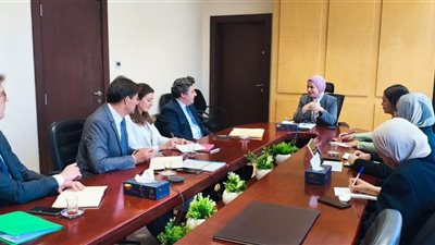 نائبة وزير الخارجية تستقبل وفد الشؤون الاقتصادية وتطوير الأعمال الدولية بالخزانة الفرنسية