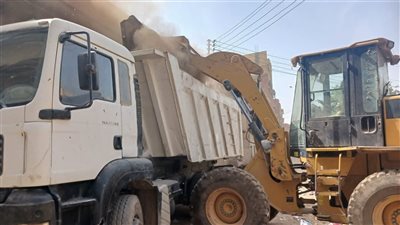 محافظ أسيوط يوجه باستمرار أعمال النظافة بالقوصية على مدار اليوم لتحسين البيئة