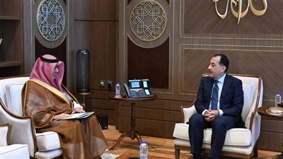 رئيس الوزراء يستقبل سفير خادم الحرمين الشريفين لدى مصر لتعزيز التعاون المشترك