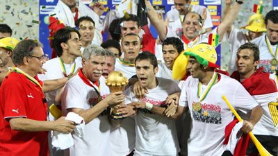  حسن شحاتة يكشف سر تألق الجيل الذهبي: 