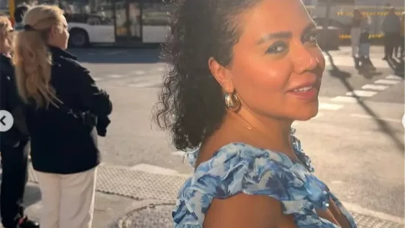 الفنانة رانيا يوسف 