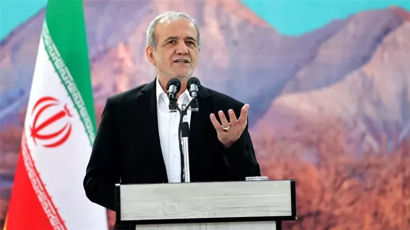 الرئيس الإيراني 