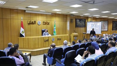 محافظ المنيا يوجه بتسريع معدلات تنفيذ مبادرة حياة كريمة