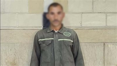 تقييد طفل بسلسلة حديدية داخل منزل بالشرقية..ضبط الأب واعترافه بتأديبه لخروجه المتكرر