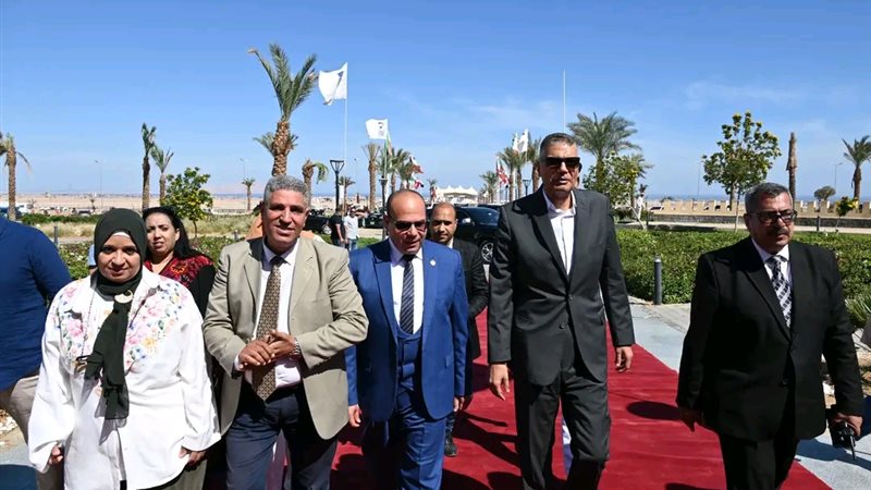 جانب من الزيارة 