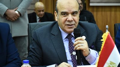 المستشار ربيع قاسم يتقدم بأوراق ترشحه علي منصب رئيس نادي قضاة مصر