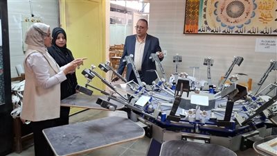 جامعة قنا تدعم مبادرة «صنايعية مصر» بورش تدريبية متخصصة بقسم التربية الفنية