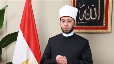 وزير الأوقاف يعزي السفير السعودي لدى القاهرة في وفاة والده