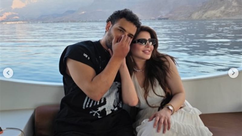 مسلم وزوجته يارا تامر