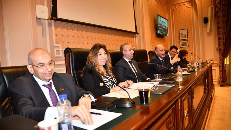 النائب اشرف عبد الغني 