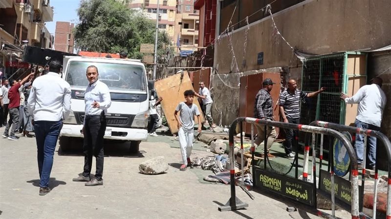 رفع حالات إشغال في أسوان 