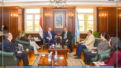 محافظ الإسكندرية يبحث مع سفير النرويج تعزيز الاستثمار والتعاون في الطاقة وإدارة النفايات 