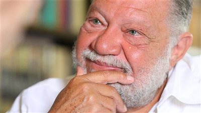 يحيى الفخراني رئيسًا شرفيًا لمهرجان مسرح الأطفال