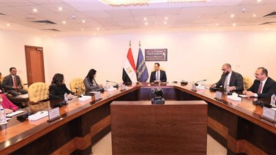 وزير الاتصالات يبحث مع برنامج الأمم المتحدة الإنمائي تعزيز التحول الرقمي في مصر 