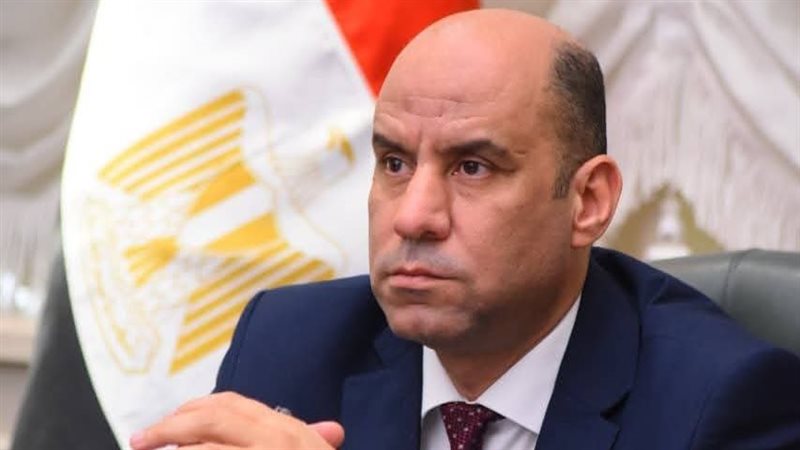 وزير العمل 