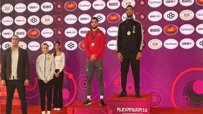 منتخب المصارعة للرجال يحصد 10 ميداليات في البطولة الأفريقية