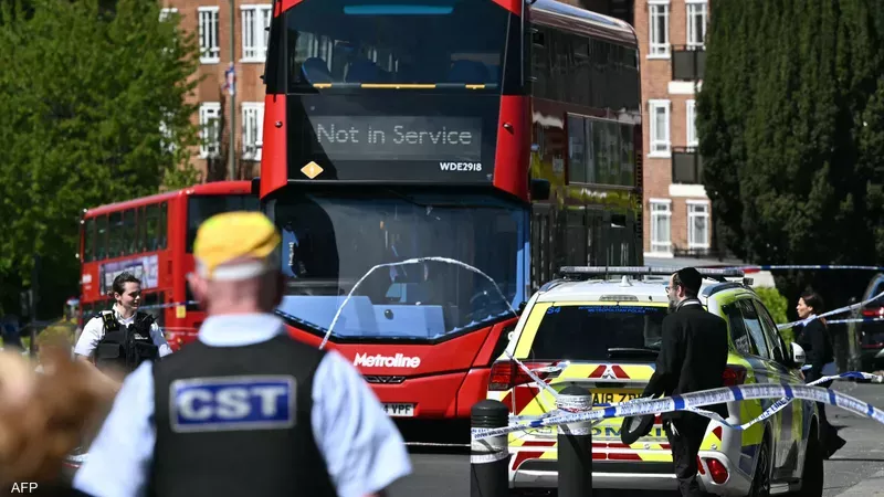 الشرطة تنتشر في موقع حادثة الطعن في شمال لندن