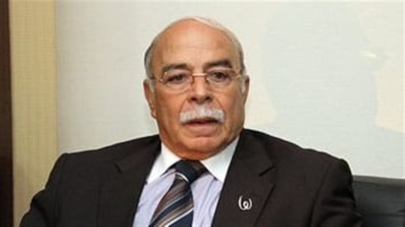دكتور كمال درويش
