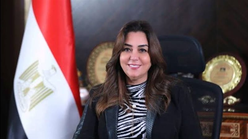 وزيرة التنمية المحلية
