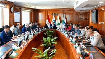 وزير البترول: اعتماد حلول تكنولوجية وأساليب مبتكرة لتنمية موارد الصحراء الغربية