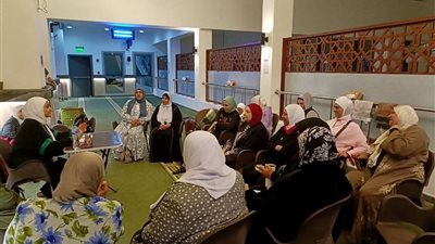 دروس واعظات الأوقاف تعالج التفكك الأسري وتُعزّز التدبر في القرآن الكريم