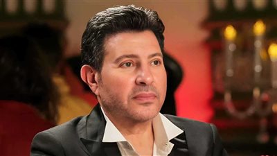 بعد رحيل هاني شاكر.. خبير نفسي يكشف سر الحزن في أغاني «أمير الطرب» | خاص