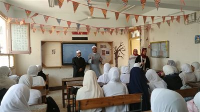  قافلة مجمع البحوث الإسلامية تواصل جهودها التوعوية بمحافظة المنيا 