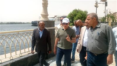محافظ أسوان يتفقد المسار السياحى وكورنيش إدفو.. مخطط متكامل للمحاور المرورية 