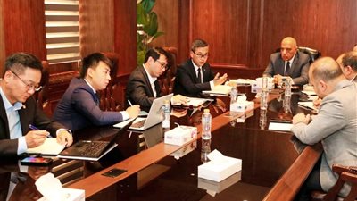 وزير الكهرباء يبحث مع مجموعة صاني الصينية مستجدات تنفيذ مشروعات طاقة متجددة