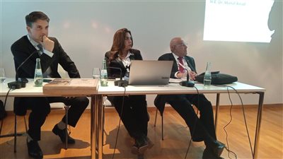 وزيرة التنمية المحلية تستعرض تطوير منظومة المخلفات وفرص الاستثمار بميونخ