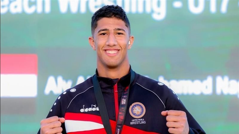 علي نجاح لاعب منتخب المصارعة