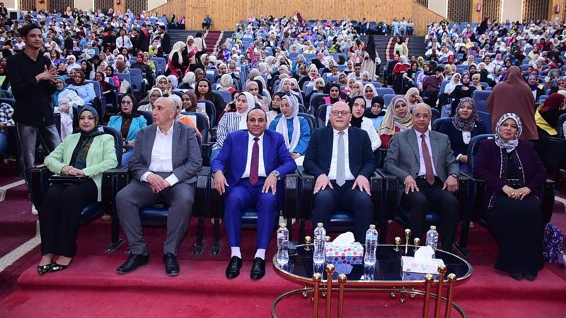 جامعة سوهاج 