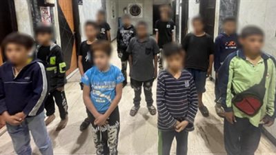 ضبط 12 متهمًا لاستغلال الأطفال في أعمال التسول وبيع السلع بالقاهرة