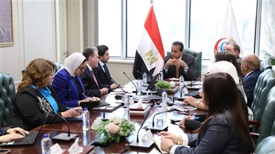 وزير الصحة يبحث مع جامعة إسبانية تعزيز التدريب الطبي والتعليم  في مصر