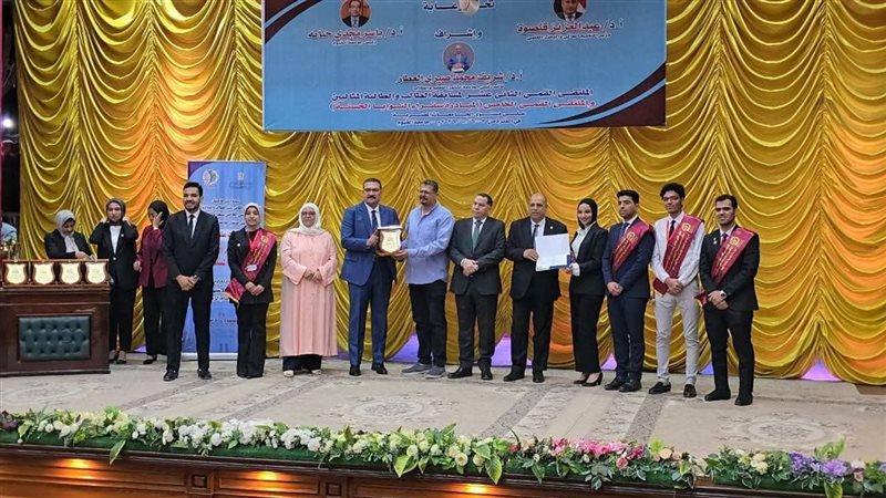 جانب من التكريم
