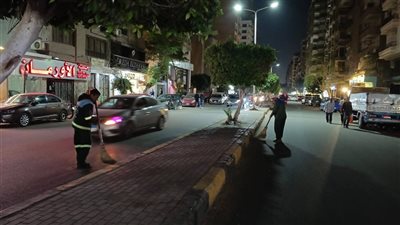 جولة مفاجئة لمحافظ الجيزة ليلا بالدقي والعجوزة.. إقالات وتحقيقات وغلق مقاهٍ مخالفة