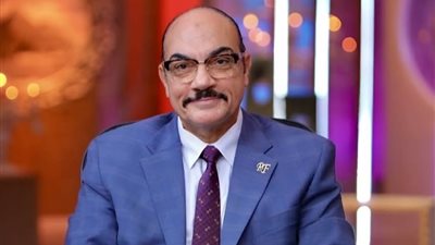 ترامب وتناقض القرار: قراءة في ديناميكيات القوة وهشاشة الإرادة الأمريكية