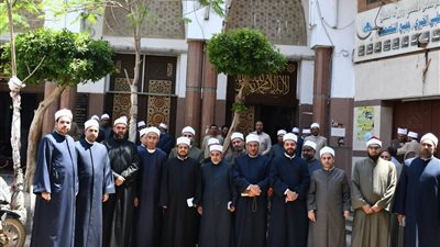  الأوقاف تُسيّر قافلة دعوية موسعة إلى أحياء المطرية لتعزيز الوعي الديني