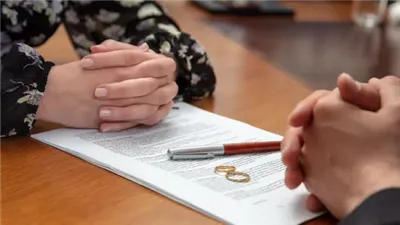    قبل الحكم بالخلع.. مشروع القانون يلزم بمحاولات صلح وإقرار رسمي من الزوجة
