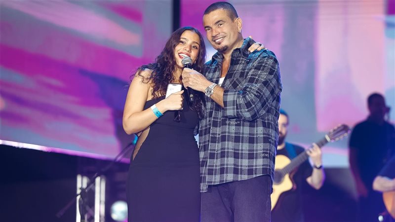 عمرو دياب وابنته جنا