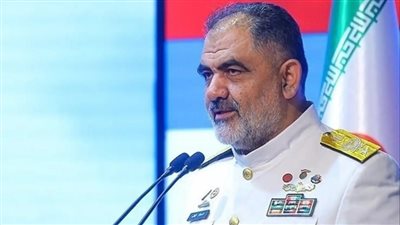 طهران: تشغيل غواصات 