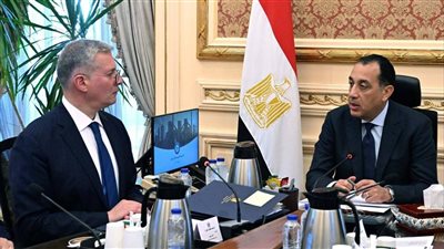 مدبولي يتابع تأمين احتياجات الوقود وتعزيز الطاقة النظيفة واستقرار الشبكة القومية للكهرباء