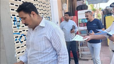 حملة حاسمة تضرب المحلات المخالفة  بالشيخ زايد..غلق وتشميع 20 محلًا دفعة واحدة