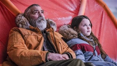 مكتبة مصر الجديدة تناقش فيلم The Midnight Sky بندوة فلكية